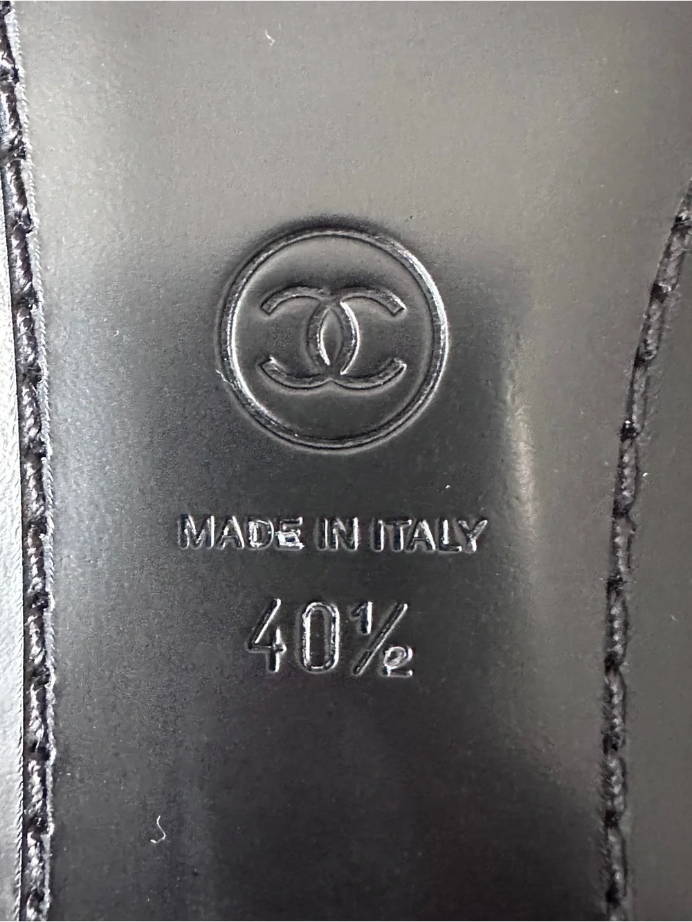 2026 CHANEL BLACK LEATHER SLIDES MULES HALF LOAFER SHOES GOLD CC LOGO 40.5 BLAZY